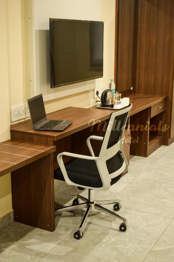 Millennials Hotel Anekal Экстерьер фото