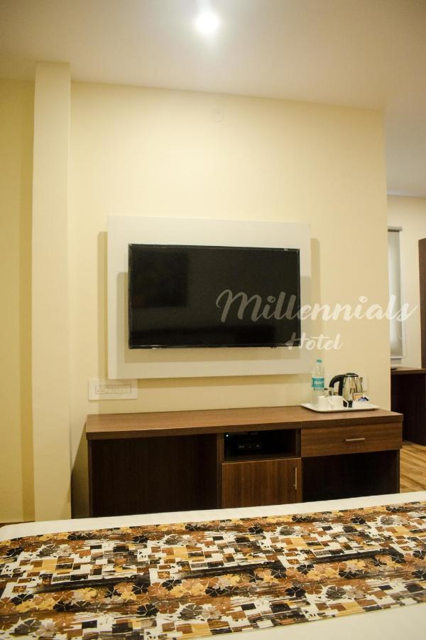 Millennials Hotel Anekal Экстерьер фото